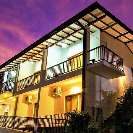 Jack Tree Lodge Канди Экстерьер фото
