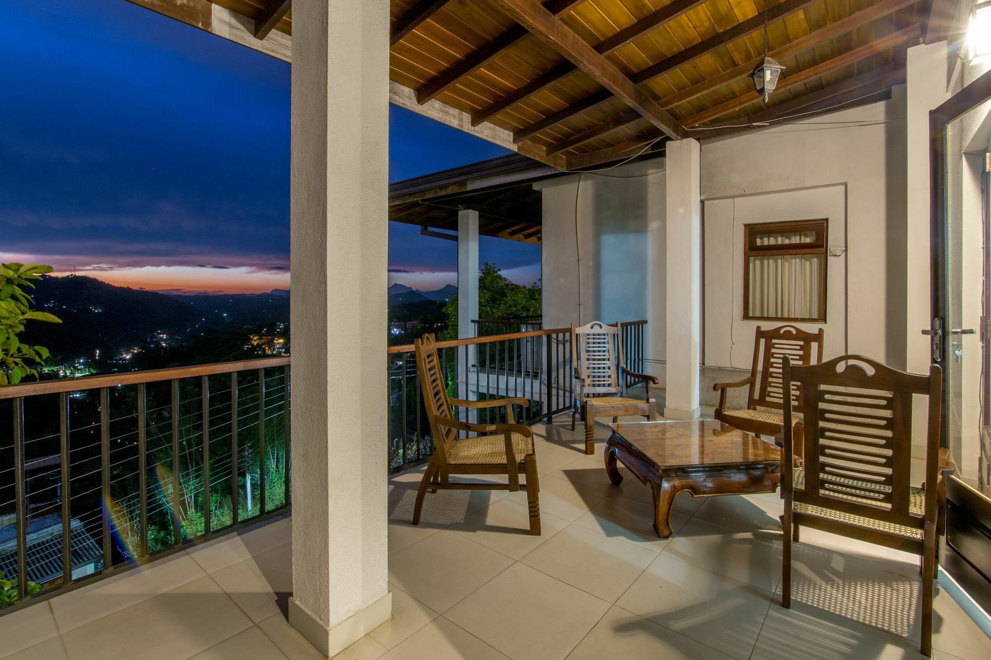 Jack Tree Lodge Канди Экстерьер фото